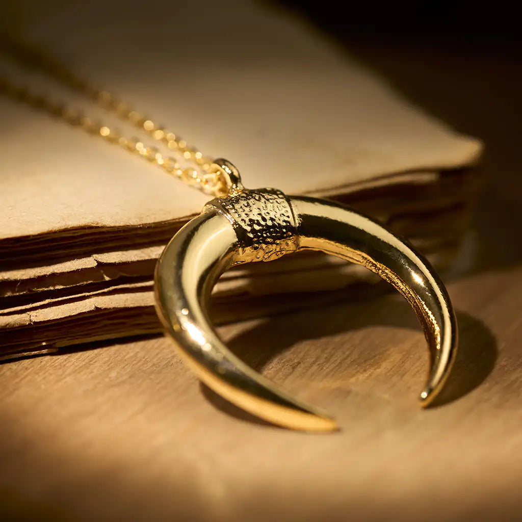 Collar Romano Lúnula
