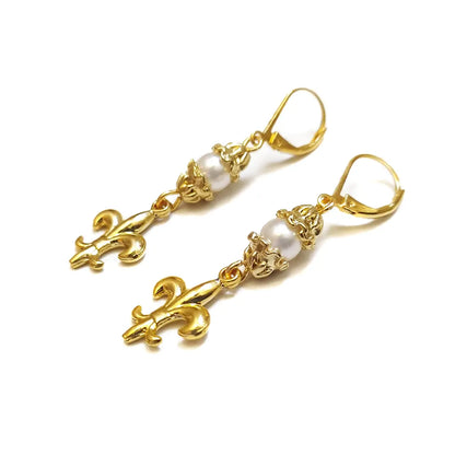 Fleur de Lis pearls Earrings