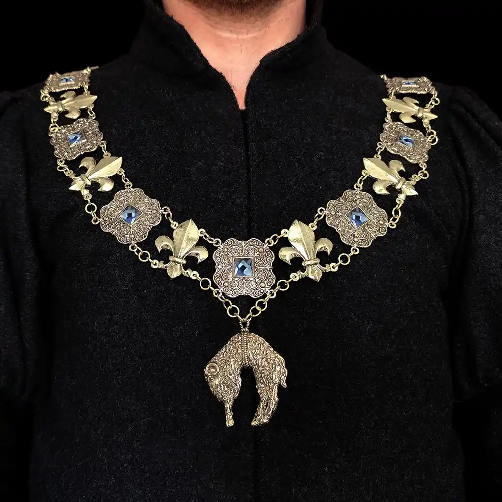 Livreekragen Amadeo Golden Fleece