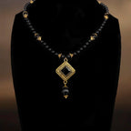 Onyx necklace Bertha