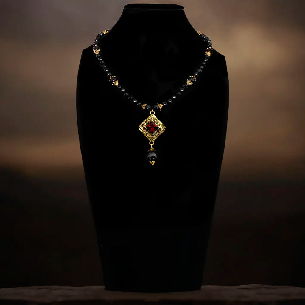 Collar de Ónice Berta