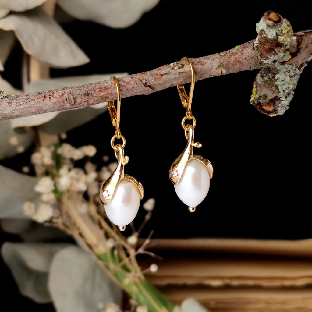 Pendientes Art Nouveau con perlas de gota Julie