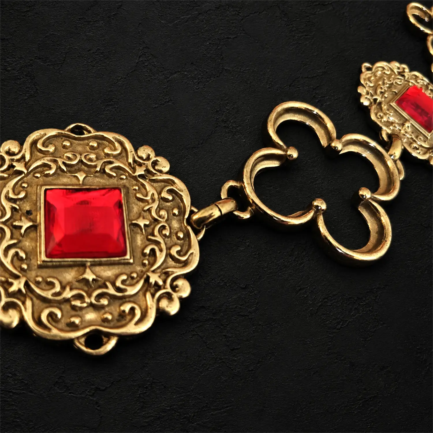 Royal Livery Collar Arthur