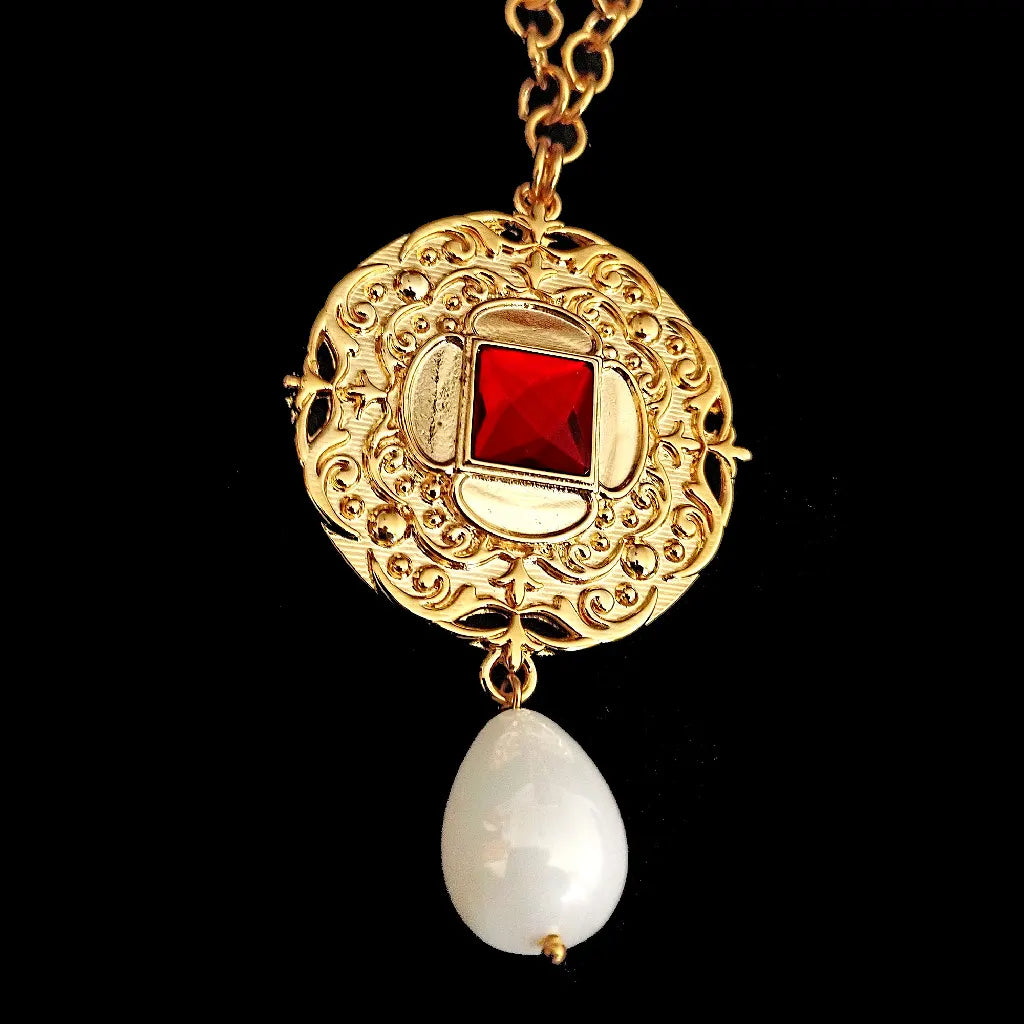 Cadena Tudor dorada