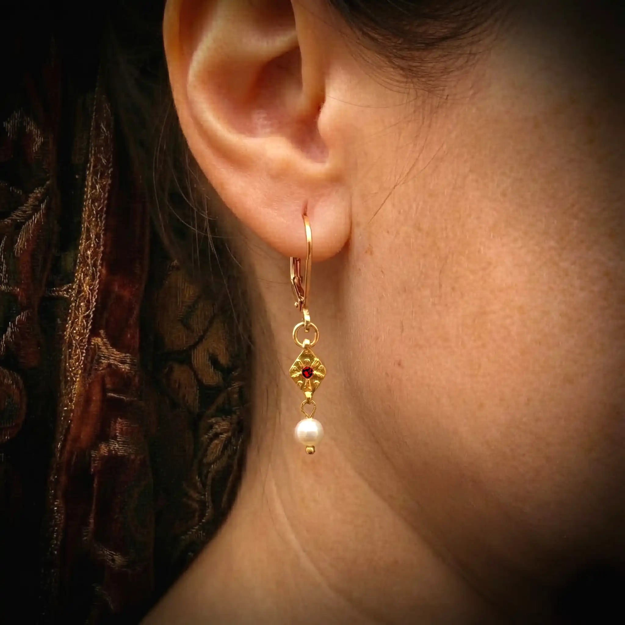 Roman Earrings Augusta