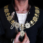 Lis Tudor Livree Kragen