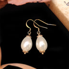 Marie de Medici Young Earrings