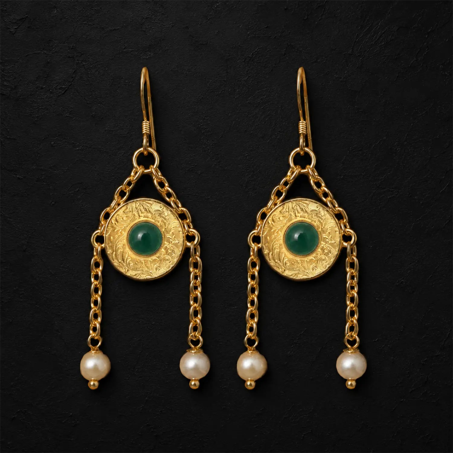 Roman Agate Earrings, Minerva