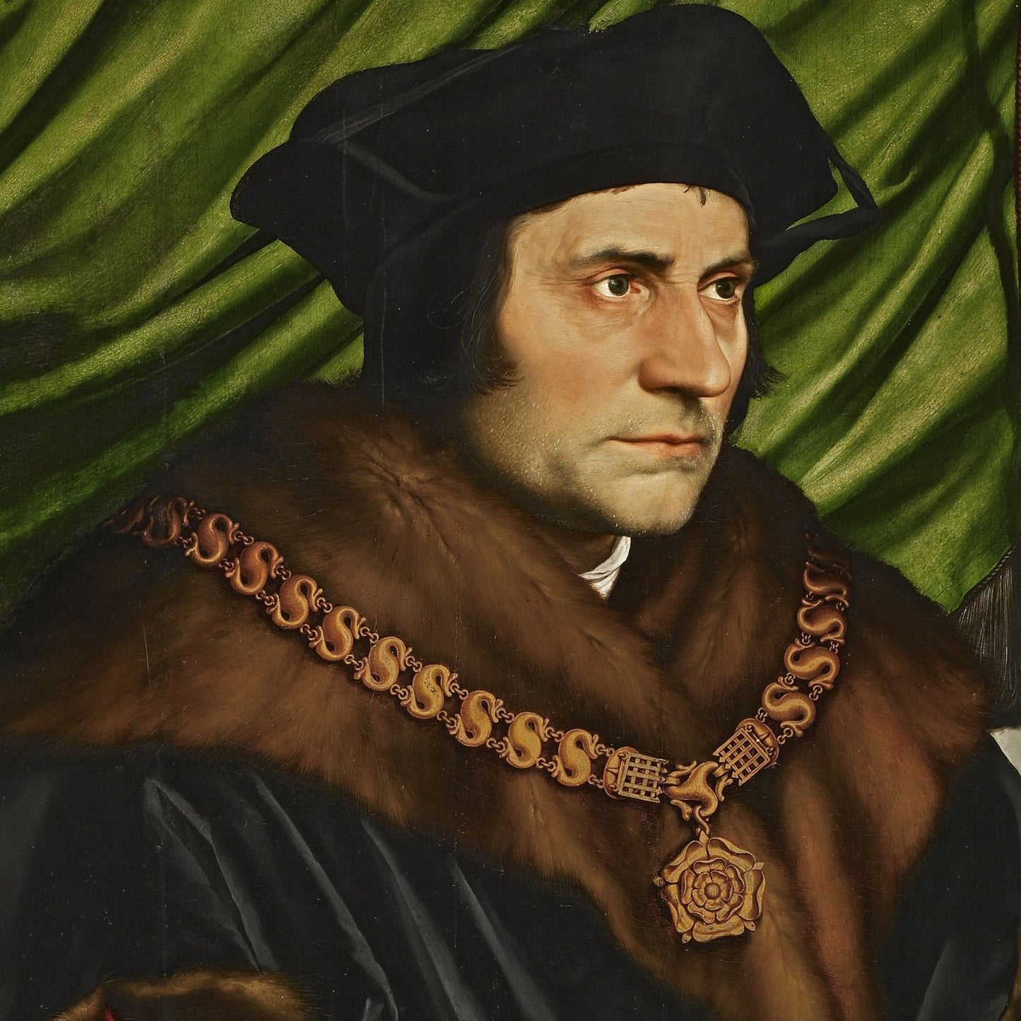 Portrait of Thomas More showing the famous S letter on his shoulders. Based on theTudor-style chain of office in the 16th century. The letter "S" has been crafted to match the size of other historical letters, making it suitable for both historical events and everyday wear.